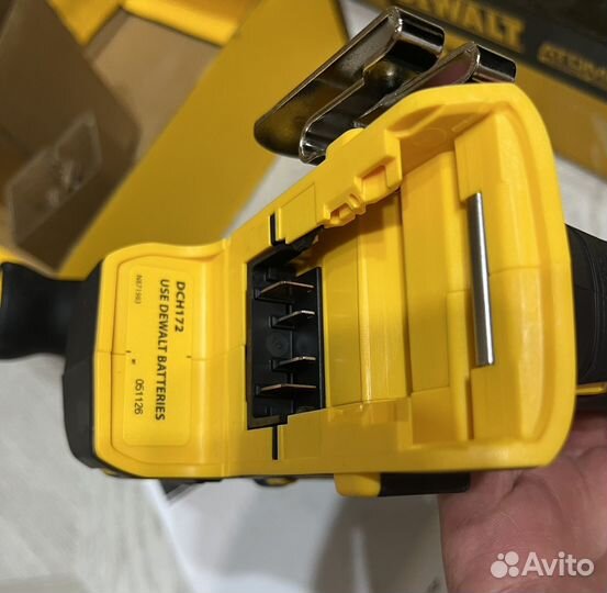 Перфоратор Dewalt DCH172