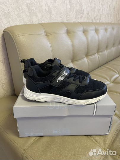 Кроссовки Fess 38 размер