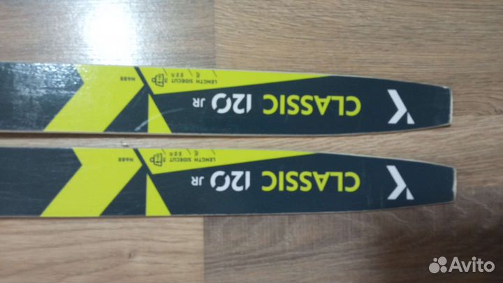 Лыжи беговые с ботинками размер 35-37