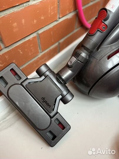 Пылесос Dyson на запчасти