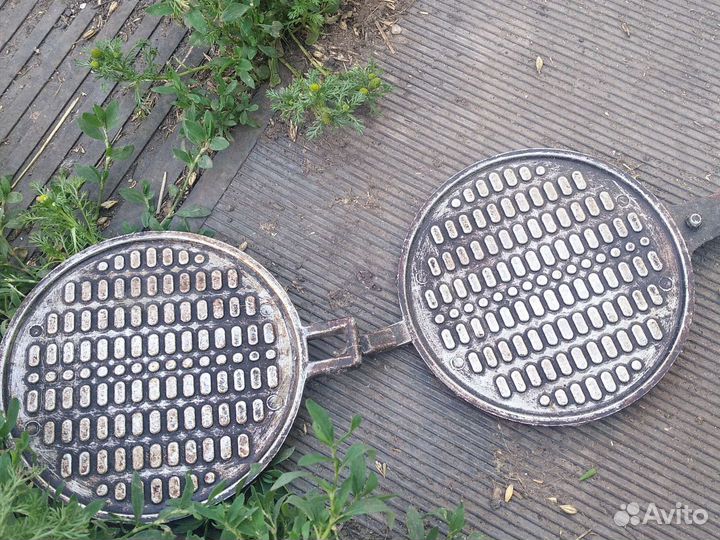 Орешницы СССР и вафельница СССР