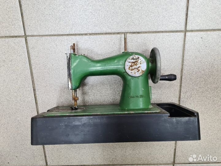 Швейная машинка игрушка