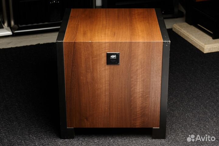 Chorus Vertigo XLS UcD сабвуфер 12 дюймов, 200 Вт