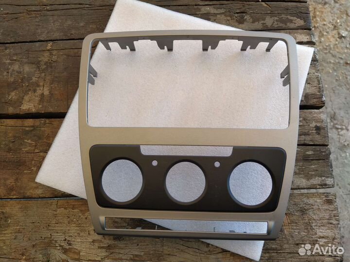 Магнитола skoda octavia a5 2011 г