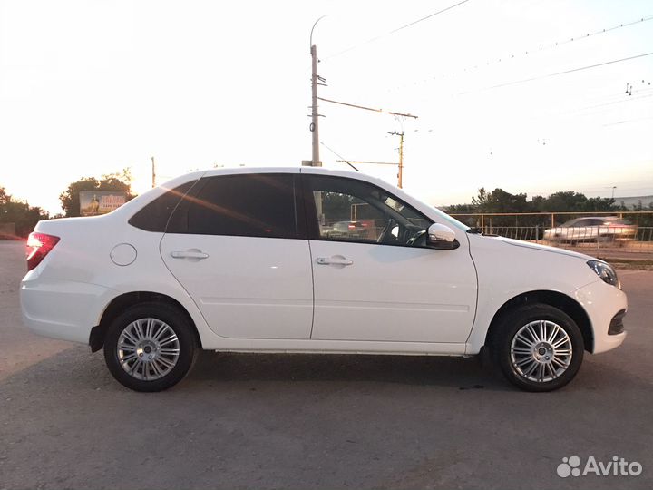 LADA Granta, 2023