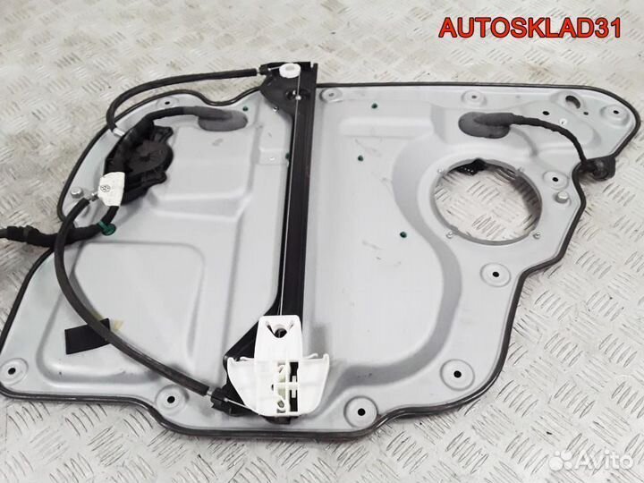 Стеклоподъемник задний левый VW Touran 1T0839461P