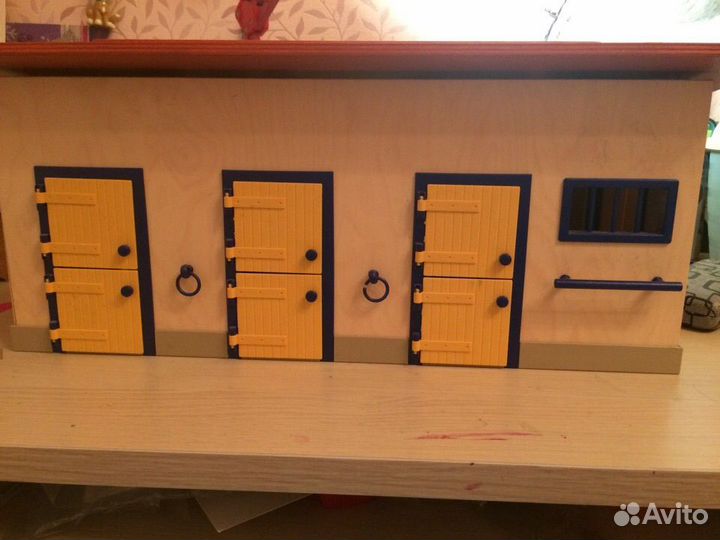 Конюшня schleich