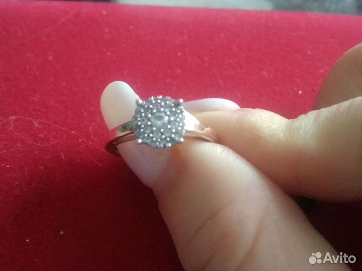 Кольцо с бриллиантами