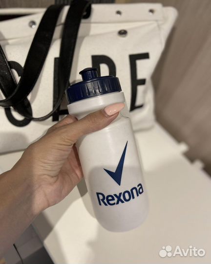 Бутылка для воды