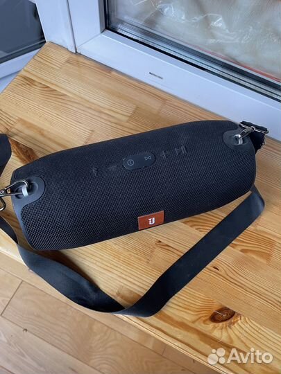 Блютуз колонка