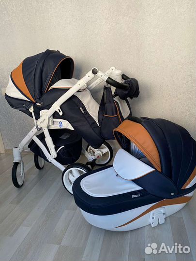 Коляска 2 в 1 adamex на гелевых колесах