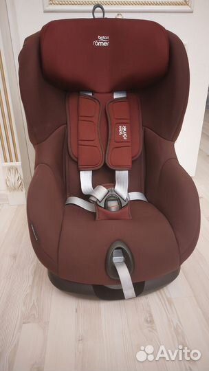 Britax Romer Trifix 2 i-size детское автомобильное