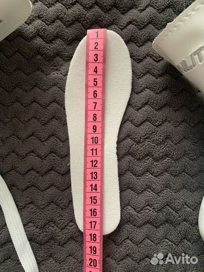 Коньки фигурные