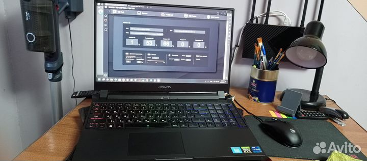 Игровой ноутбук Gigabyte Aorus se4