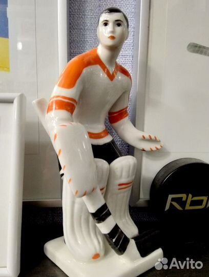 Статуэтки Хоккейные