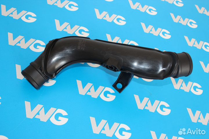 5205882 патрубок турбокомпрессора. 8. Пассат б5 1. Патрубок на турбину 1. 8.