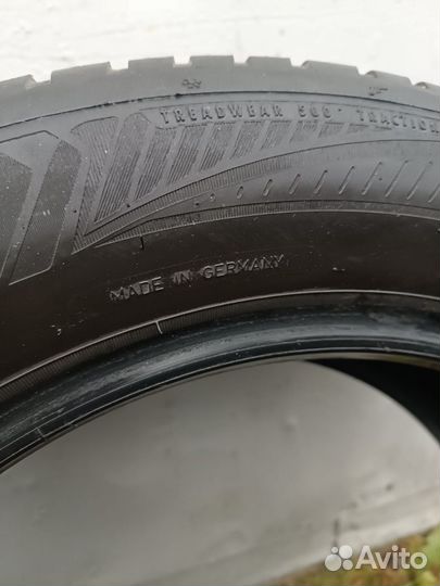 Goodyear Vector 4Seasons 235/55 R18 100V