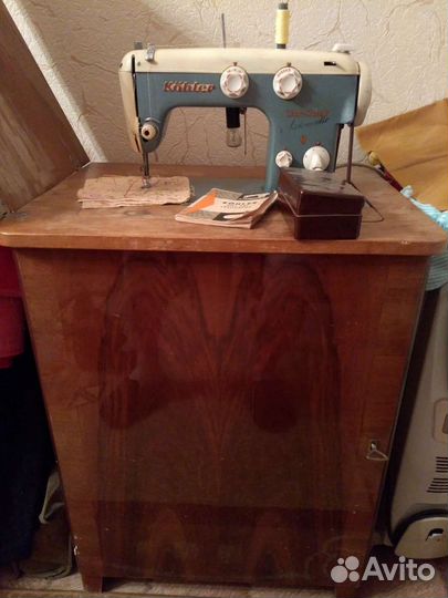 Швейная машинка с ножным приводом Kohler