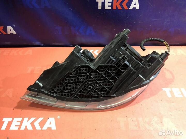 Фара Правая Шкода Октавиа 1Z (2008 - 2013 )