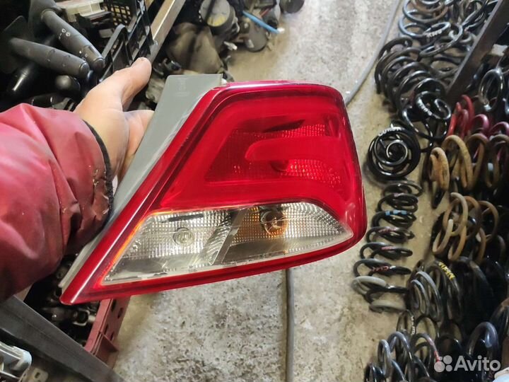 Фонарь задний правый Hyundai solaris