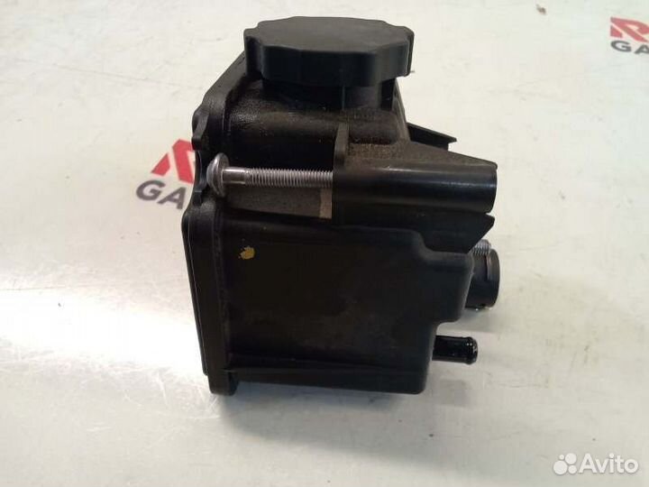 Бачок гидроусилителя руля Mercedes-Benz E-Class