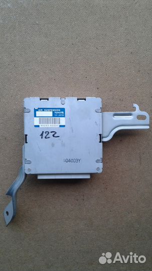 Блок управления пневмоподвеской Toyota Prado 120