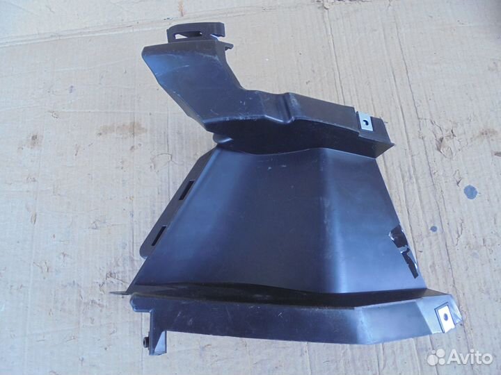 Дефлектор обдува передний правый Chery Exeed TXL