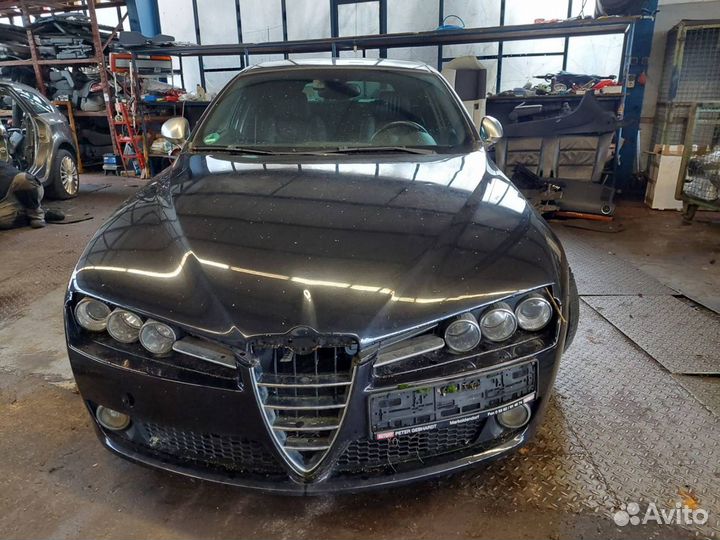 Сабвуфер Alfa Romeo 159 2008 606891610