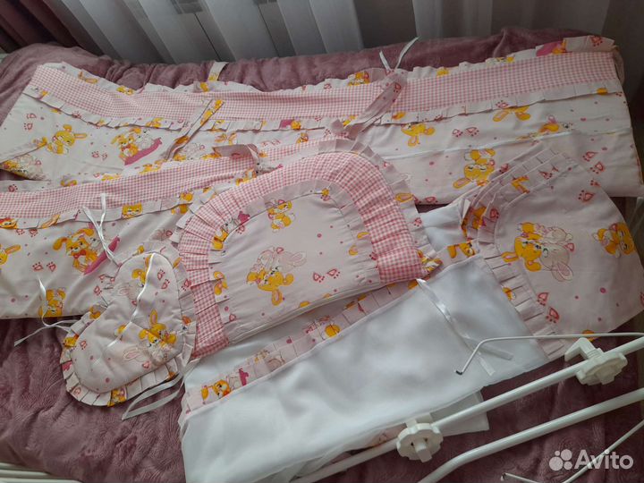 Бортики и балдахин в кроватку