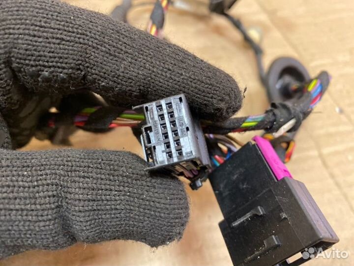 Проводка двери задняя левая Porsche Cayenne 957