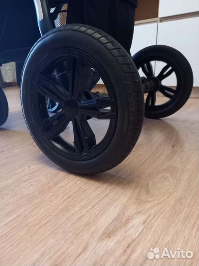 Коляска bubago cross