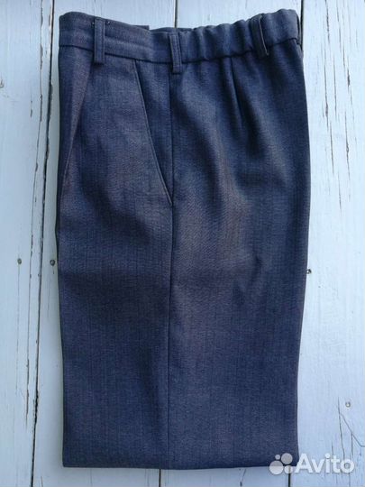 Костюм серый (рост 152 см)