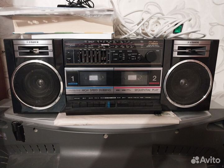 Мыкальный центр