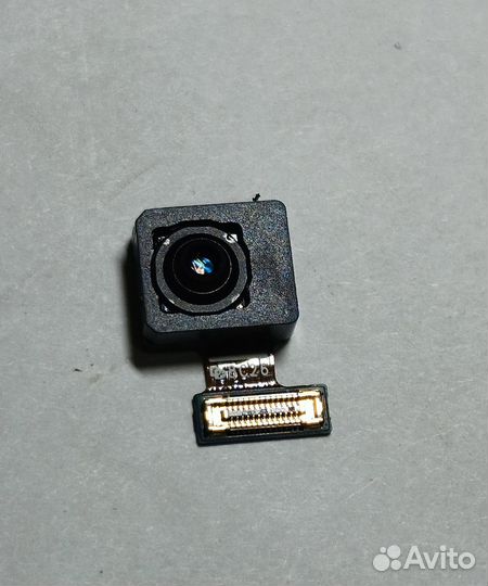 Фронтальная камера Samsung s10