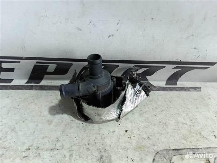 Насос системы охлаждения Audi A3 8V sedan 1.8 cjsb