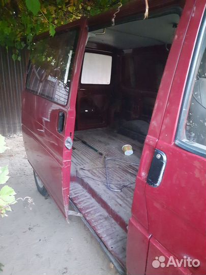 Volkswagen Transporter 1.9 МТ, 1994, 350 000 км