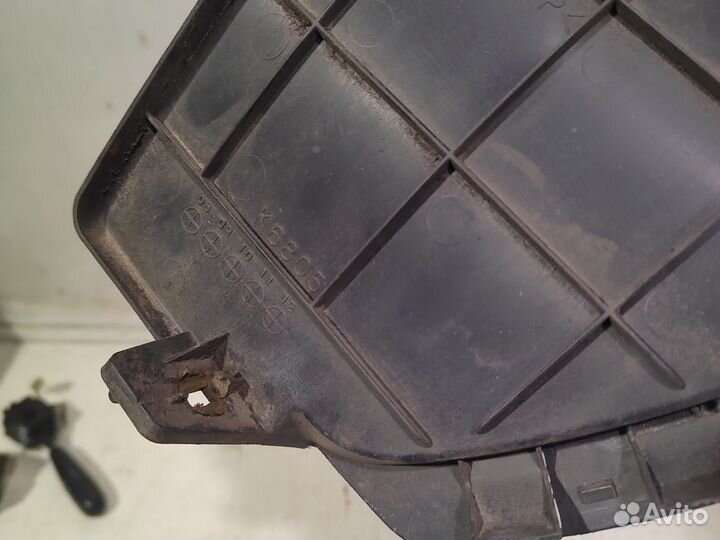 Подкрылок задний правый Mazda 3 BL