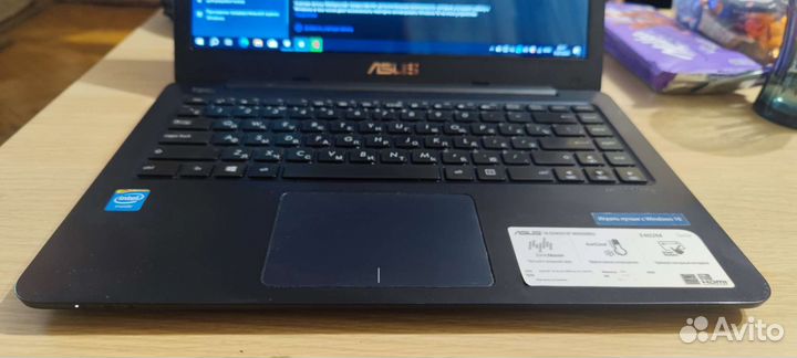Ноутбук Asus E402M