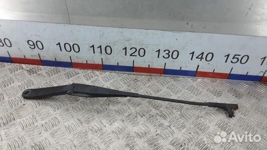 Щеткодержатель лобового стекла ford focus 2 (3BR11