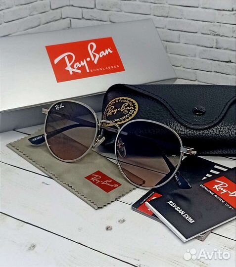 Солнцезащитные очки ray ban в оригинальном футляре