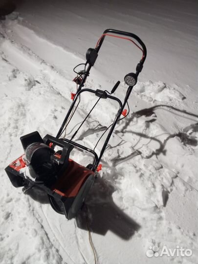 Снегоуборщик электрический daewoo dast 2600E