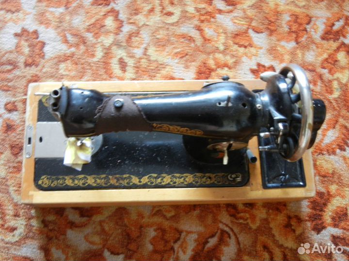 Швейная машинка пмз им. Калинина