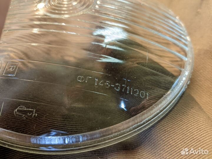 Стекла фар 2103, 2106 СССР (новые)