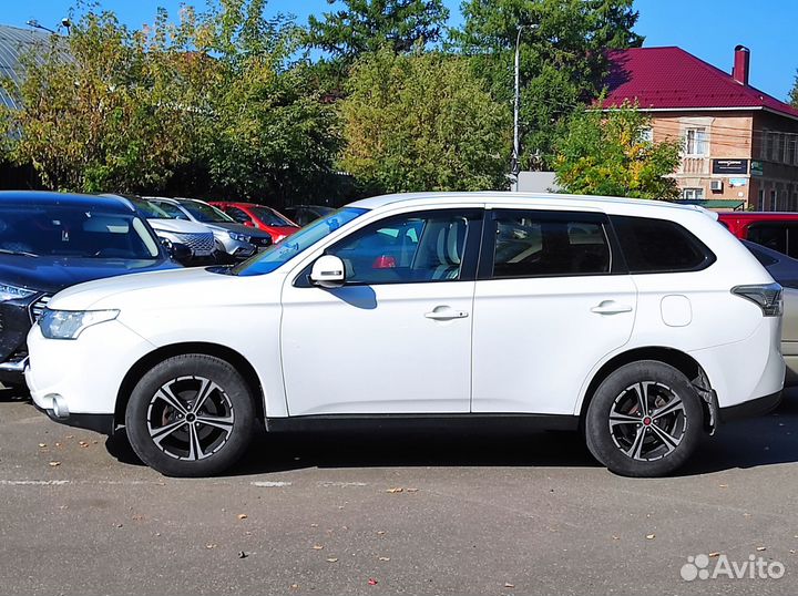 Mitsubishi Outlander 2.0 CVT, 2012, 225 000 км