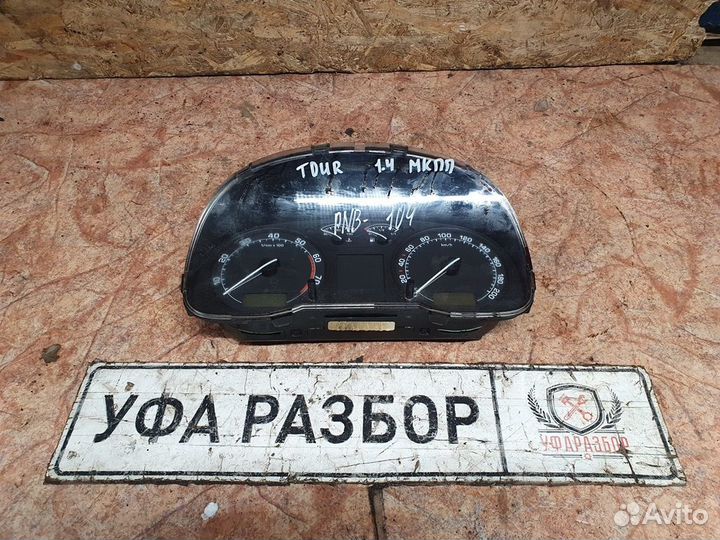 Панель приборов 1,4 МКПП Skoda Octavia (A4 1U) 200