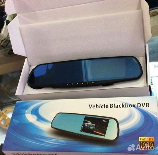 Зеркало видеорегистратор с камерой заднего вида