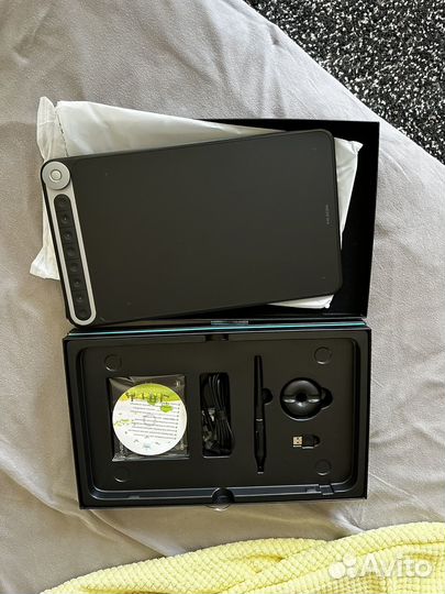 Графический планшет huion inspiroy dial Q620M