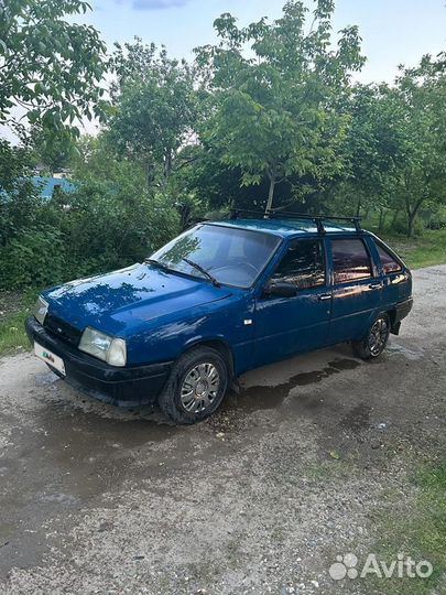 ИЖ 2126 1.8 МТ, 2002, 90 000 км