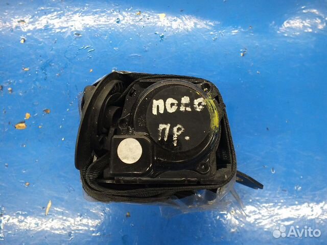 Ремень безопасности правый Volkswagen Polo 5