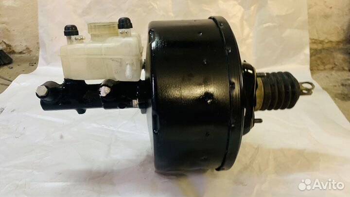 Вакуумный усилитель тормозов Mercedes W126